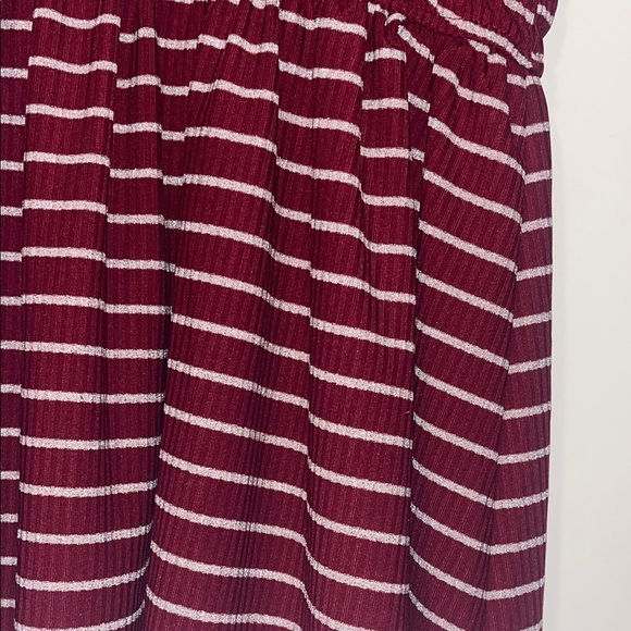 Derek Heart Maroon and White Striped Kids Dress 10/12 - Picture 5 of 6